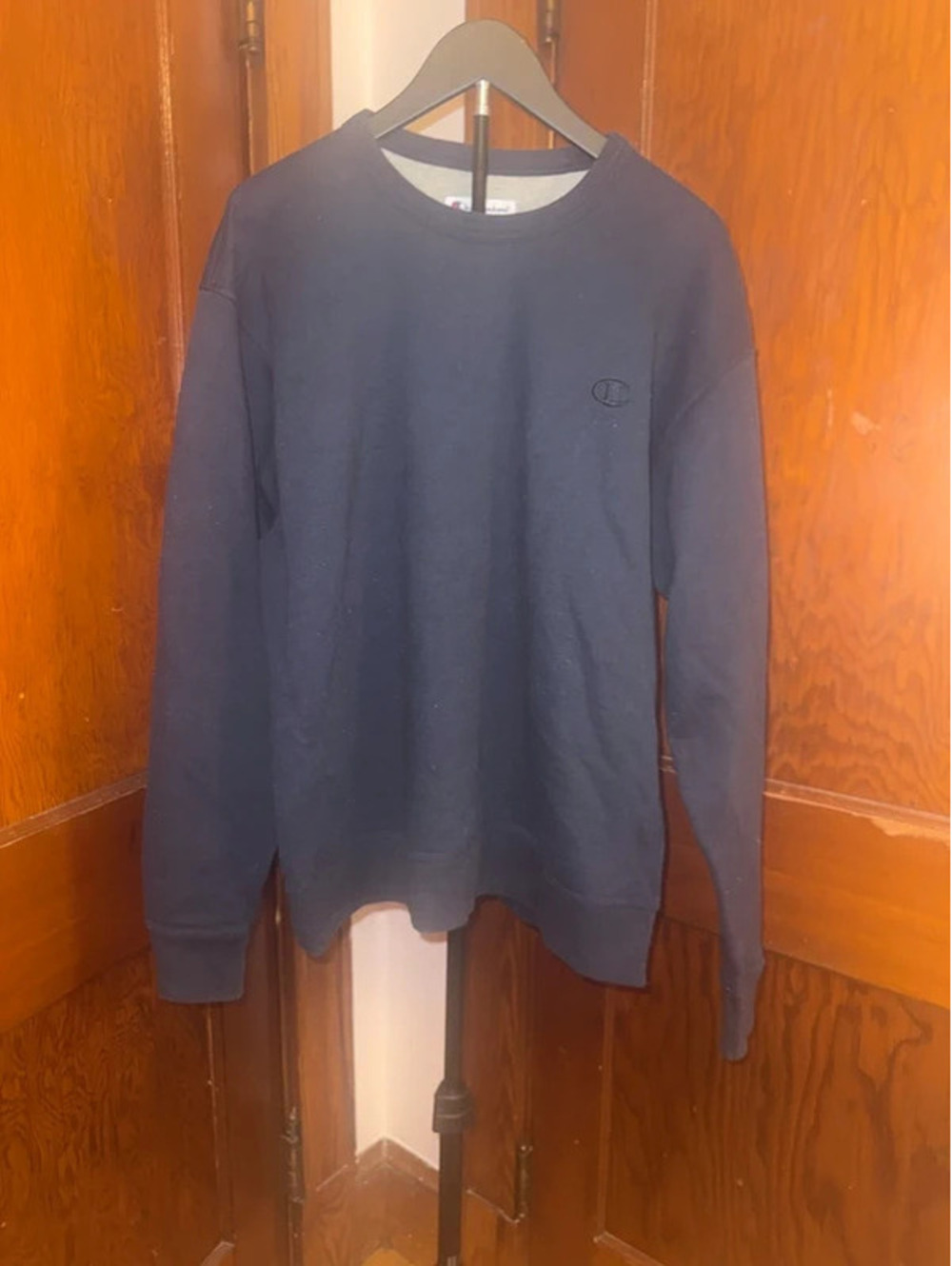 Champion Navy Crewneck Sweatshirt | Size Large | Classic Logo